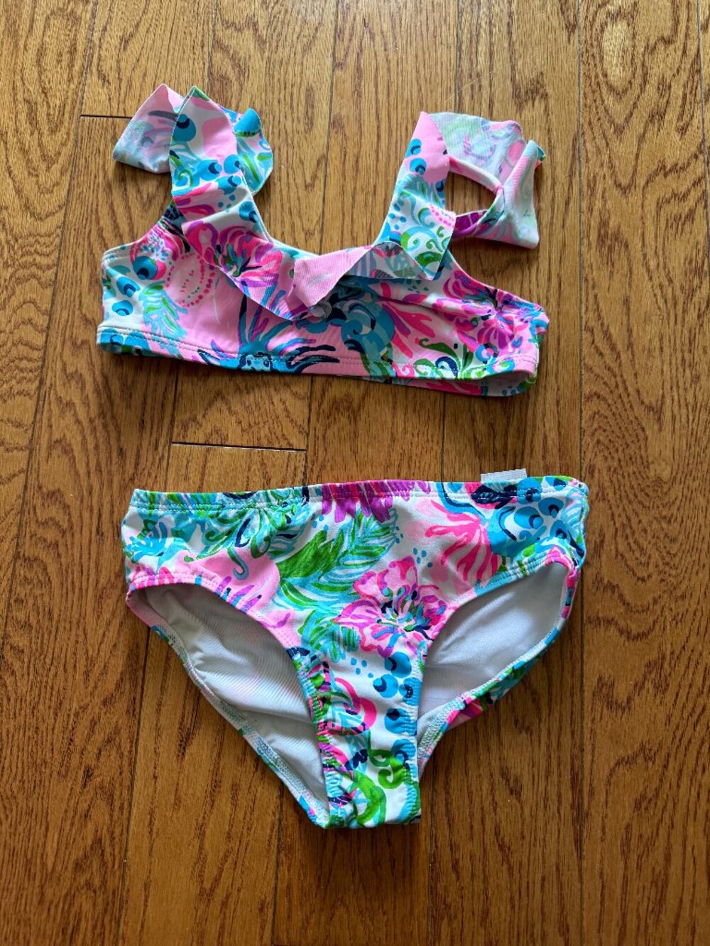 Girls Lilly Pulitzer Bikini Size: 5